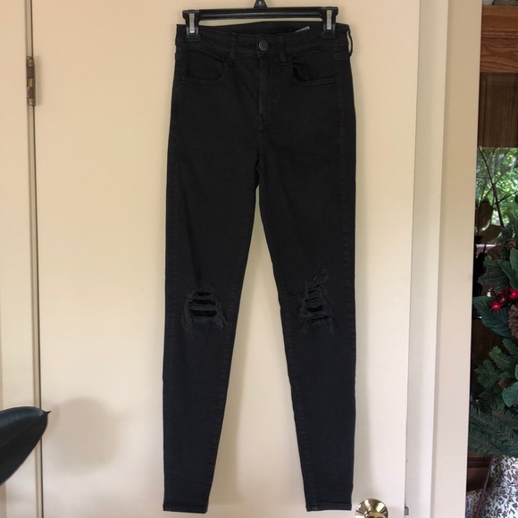 American Eagle Outfitters Denim - America Eagle Ripped Patched High-Rise Jeggings
